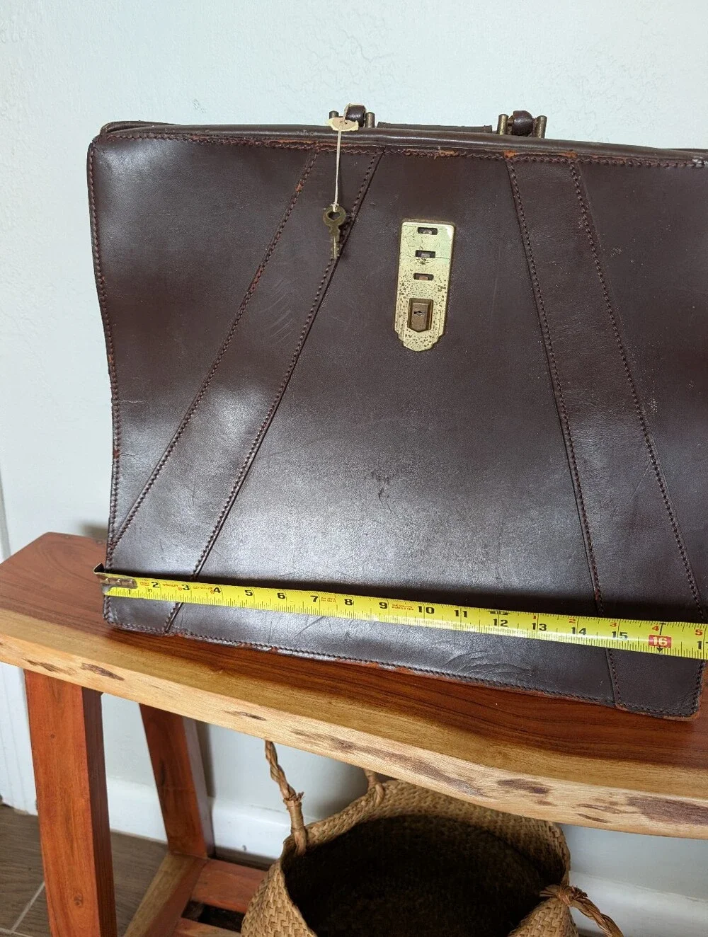 Vintage 60's 70's GOVT Classic Brown Leather Briefcase